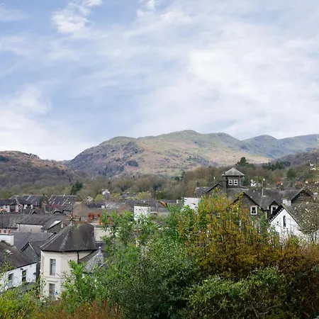 Idyllic Retreat With Panoramic Views By Letmestay Ambleside