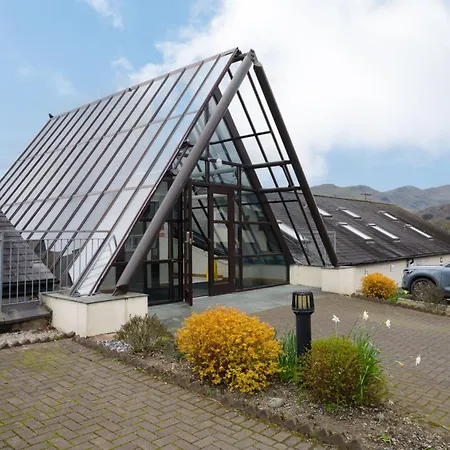 Idyllic Retreat With Panoramic Views By Letmestay Apartamento